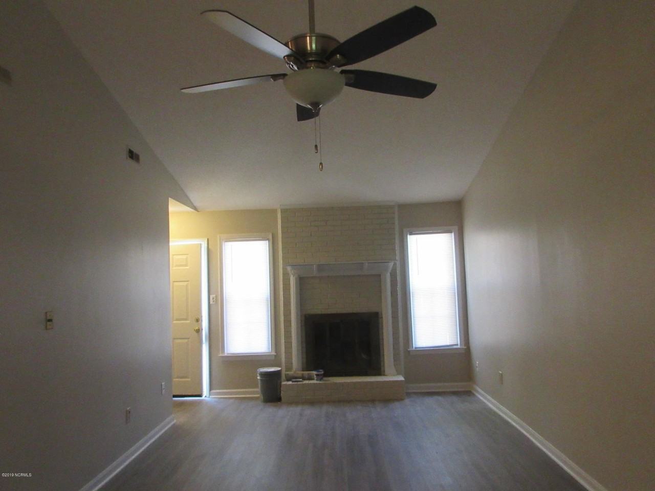 116 Pine Crest Drive - Photo 2 of 10