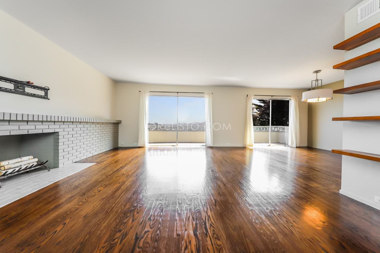 12 Addison - Photo 2 of 27