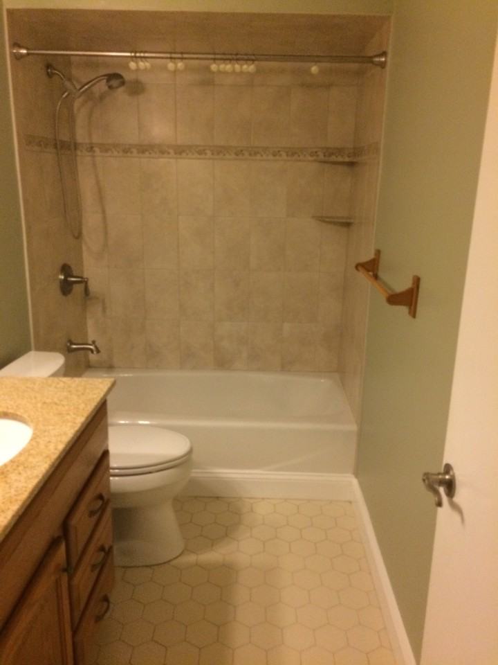 10 Sickle St - Photo 3 of 10