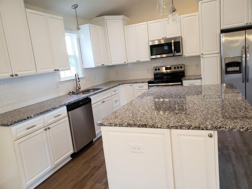 26020 Townfield Dr - Photo 3 of 5