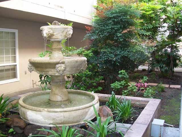 St. Moritz Apartments - Photo 3 of 8