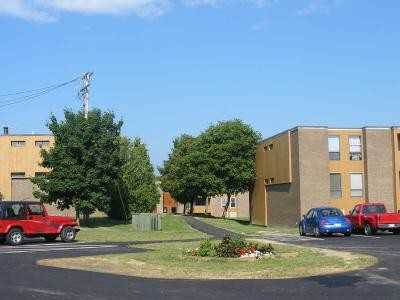 Stillwater Village Apartments - Photo 2 of 5