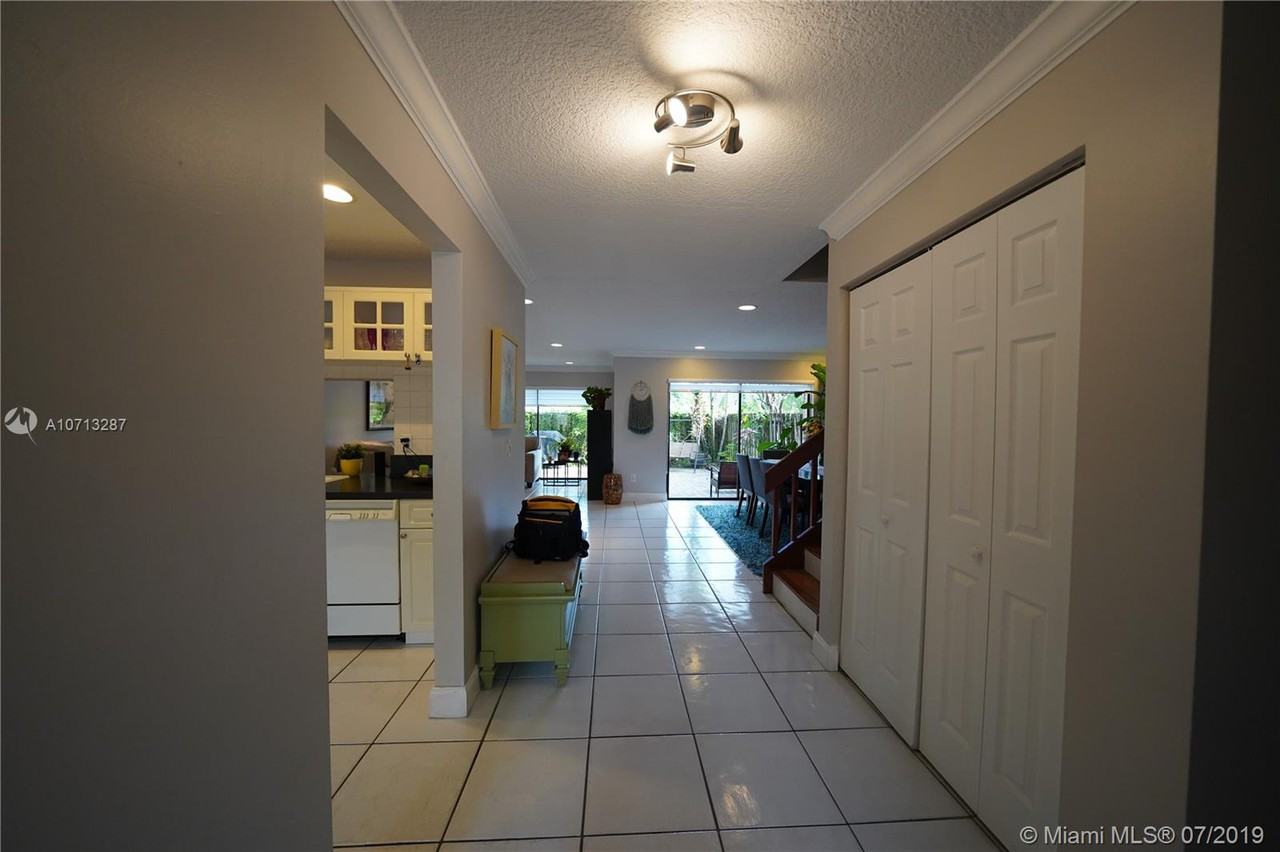 11668 sw 91 terr - Photo 3 of 17