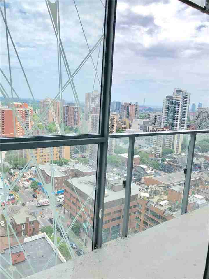 50 Wellesley Street East #25