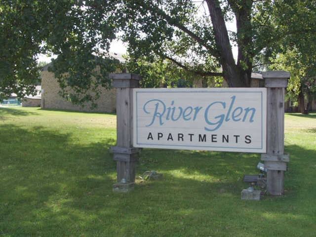 River Glen Apartments - Photo 2 of 11