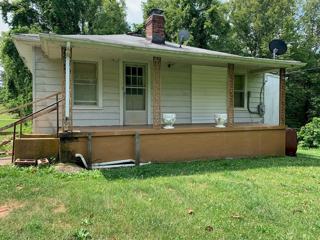 230 Pine St Martinsville Va 24112 2 Bedroom House For Rent