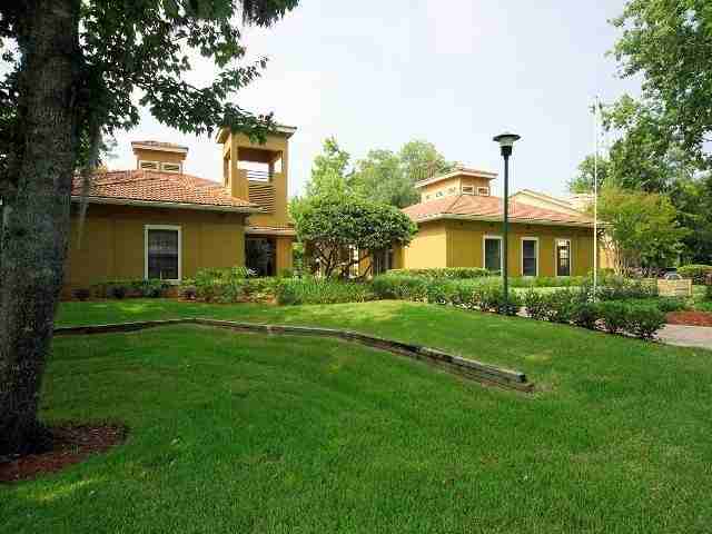 Woodforest - Photo 3 of 12