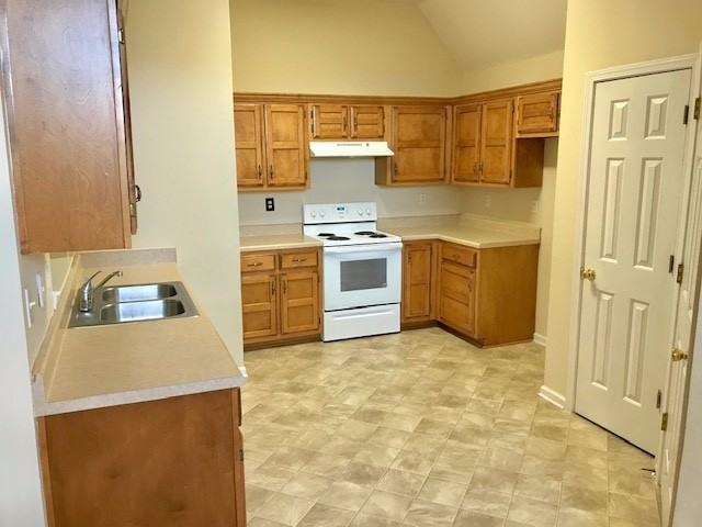 1344 Custer Drive East - Photo 3 of 11