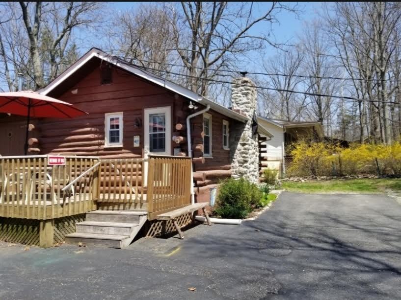 929 Cedar Drive - Photo 2 of 13