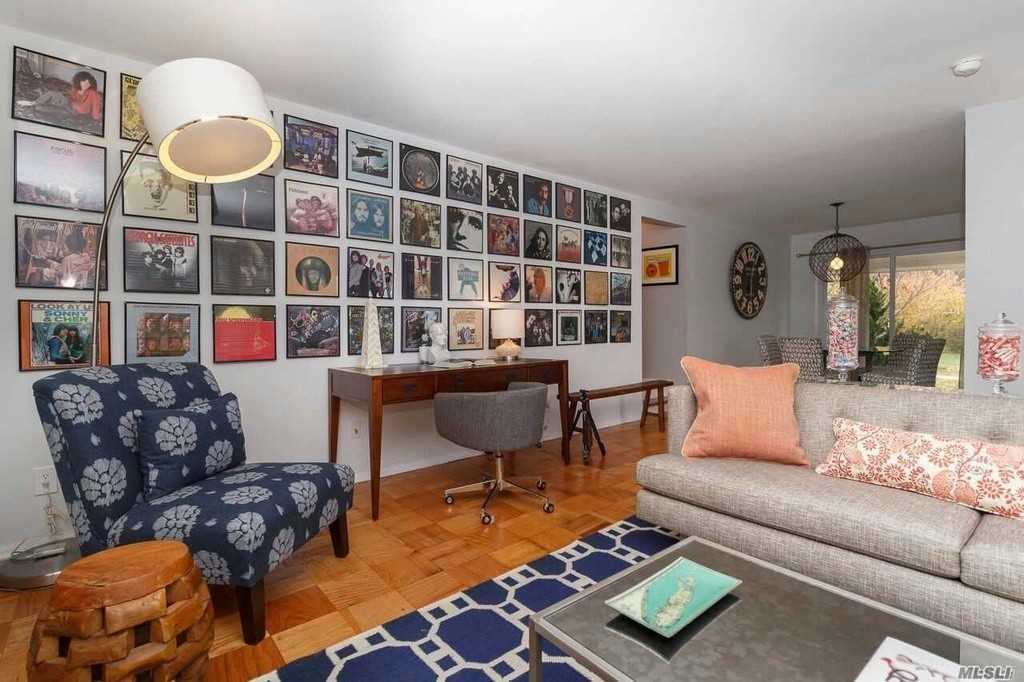 63 Lamplighter Ln #3 - Photo 2 of 16