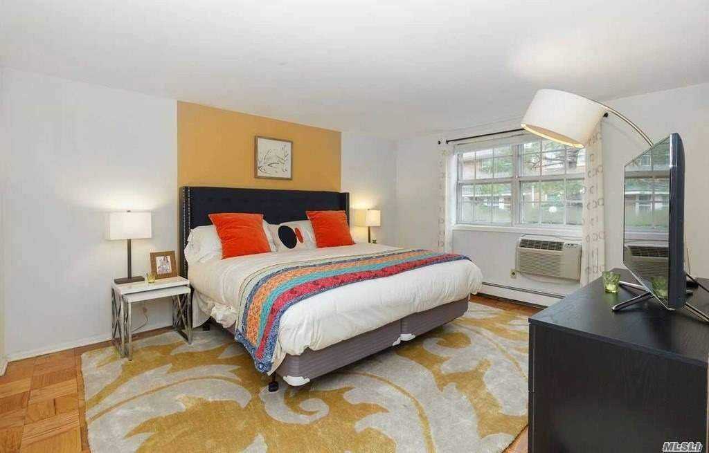 63 Lamplighter Ln #3 - Photo 3 of 16