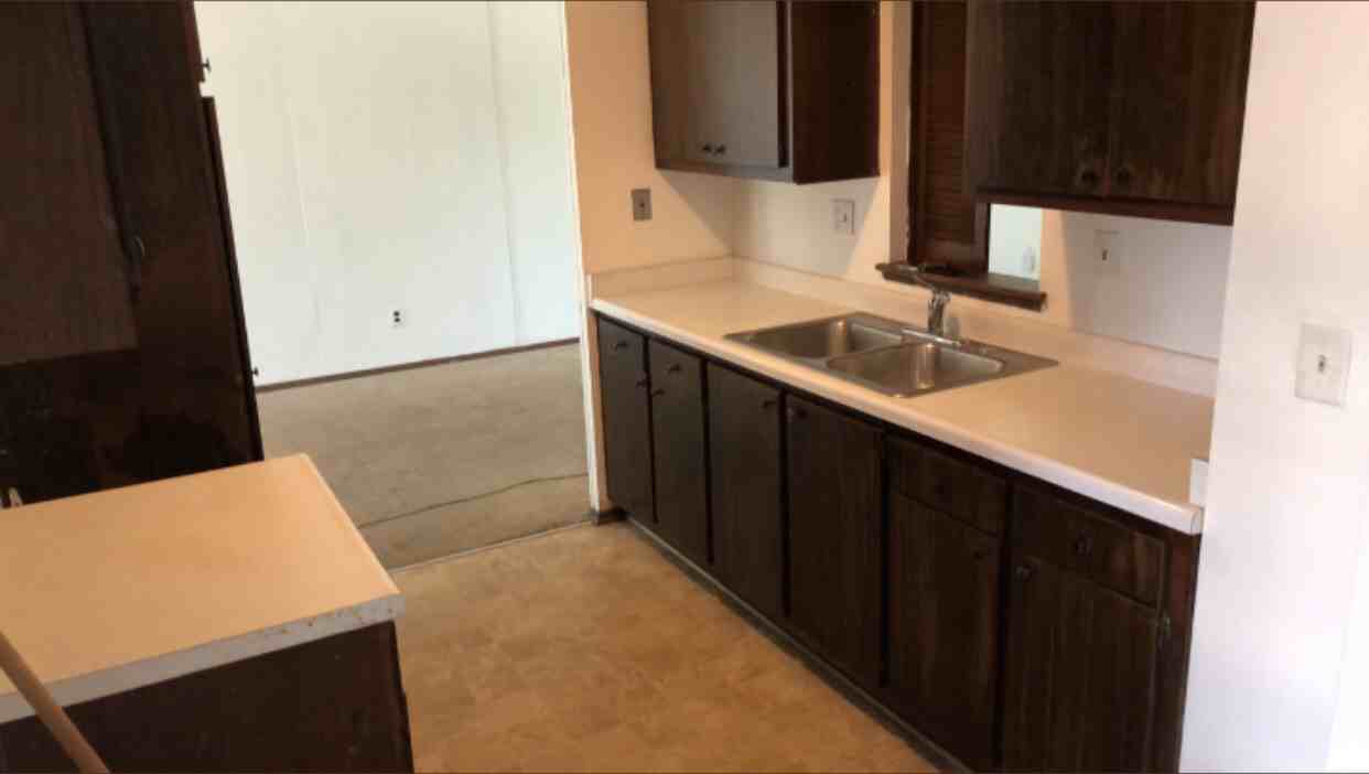 6453 N 73rd St - Photo 3 of 8