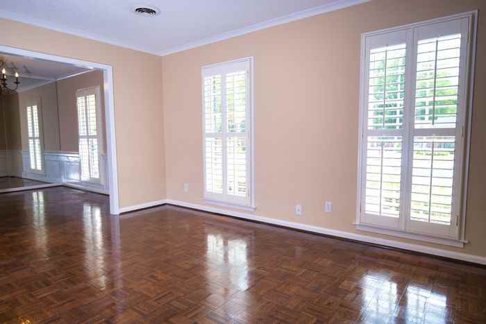 3407 Drexel Road - Photo 2 of 10