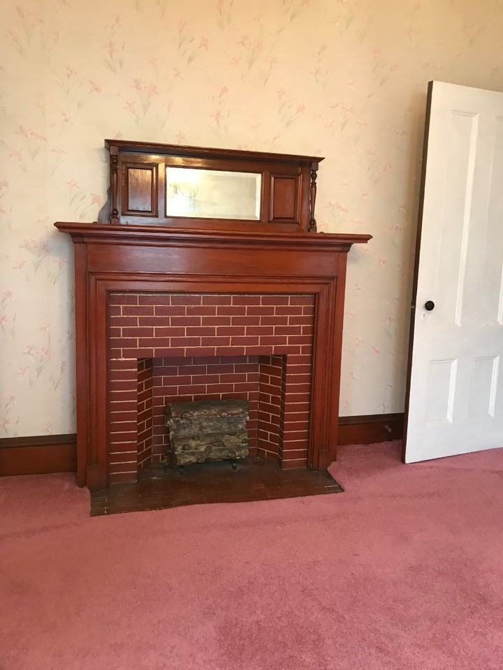 13 Greylock Road - Photo 3 of 6