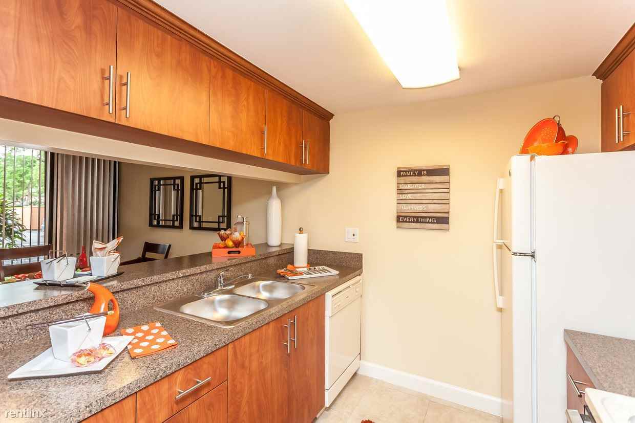 6735 Bull Run Rd - Photo 2 of 6