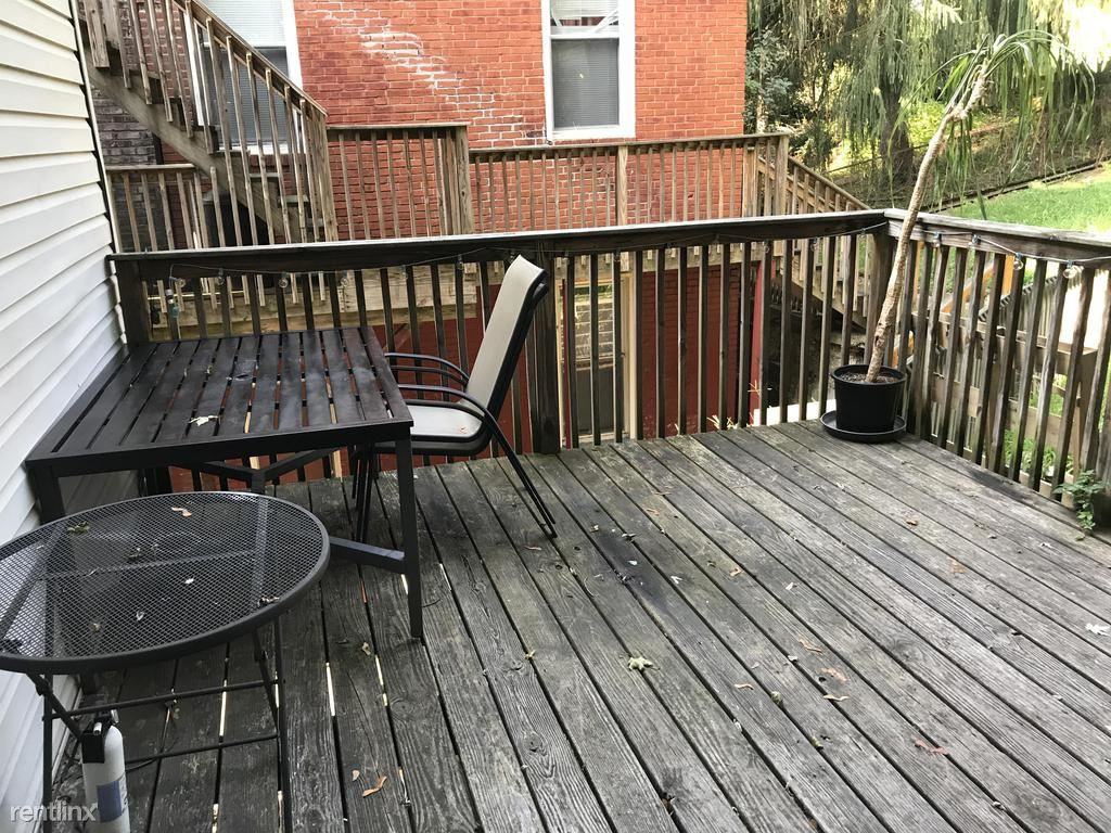 1711 Warren St #2 - Photo 3 of 14