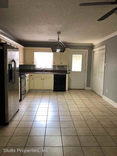 741 Cr 290 - Photo 3 of 25