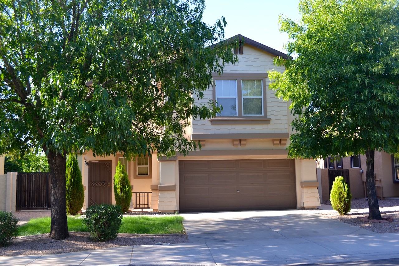 10732 E Portobello Ave - Photo 2 of 15