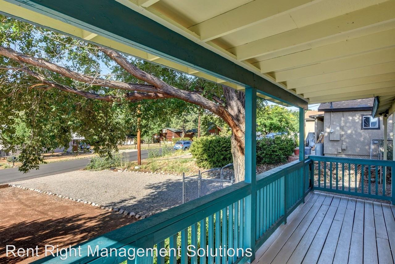 5226 E. Diamond Dr. - Photo 2 of 22