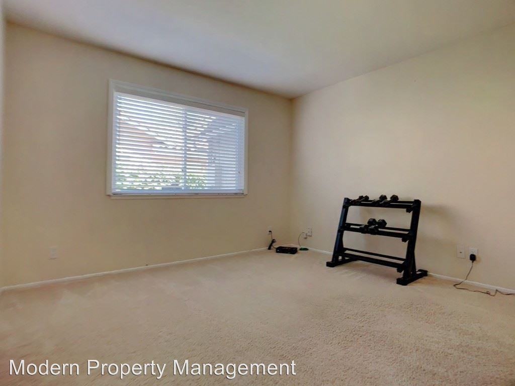 28916 Allman St - Photo 2 of 50