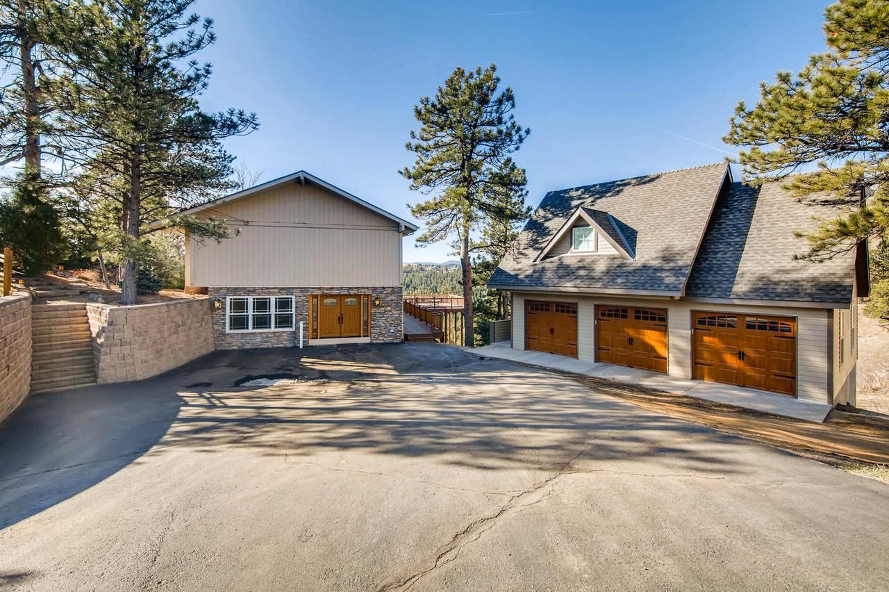 207 Alpine Ave - Photo 3 of 28