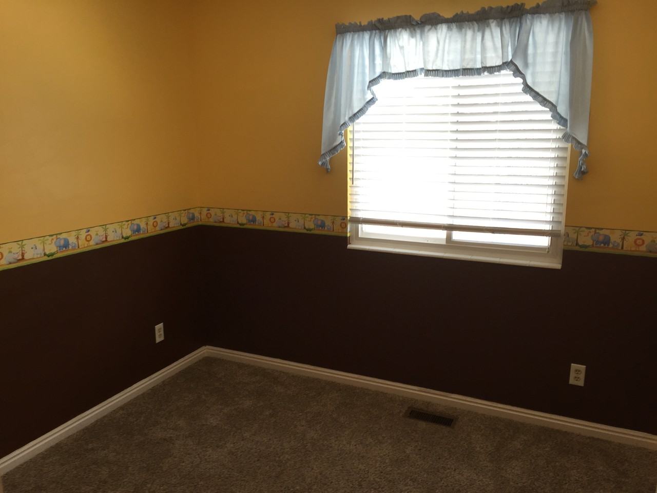 1126 Nw - Photo 3 of 20