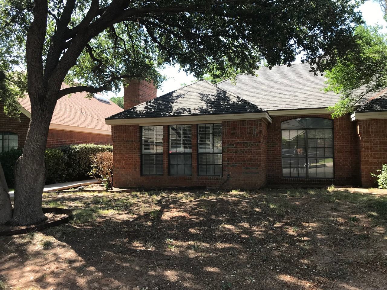 1713 Castleford Rd - Photo 2 of 24