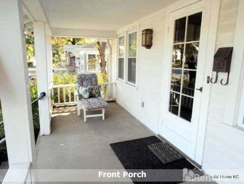 8004 S Newton - Photo 2 of 10