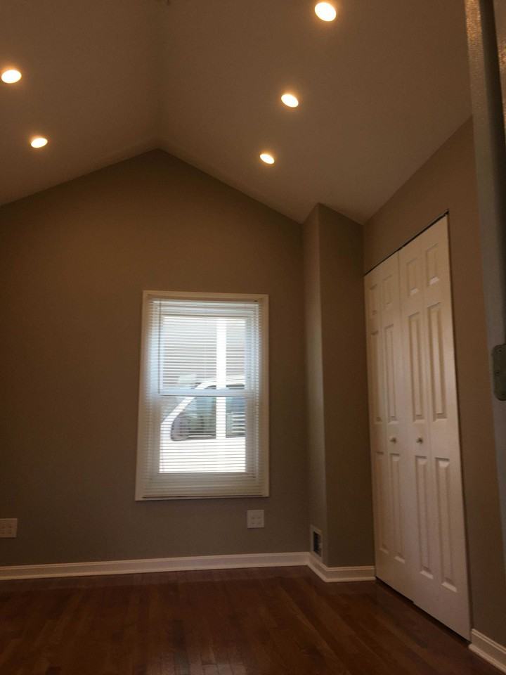 3711 Marvin Avenue - Photo 3 of 8