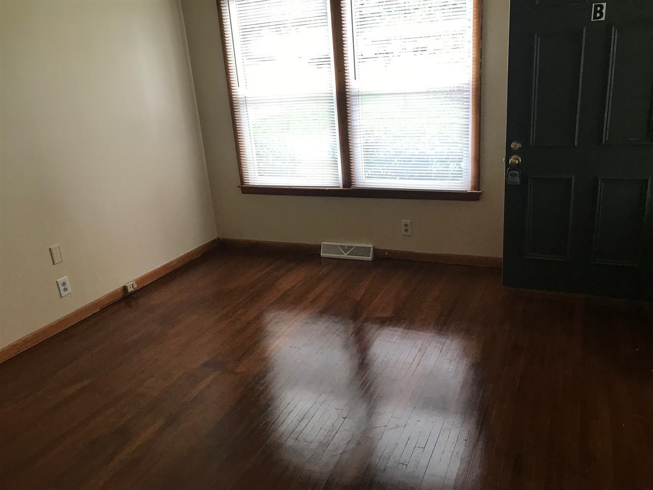 2535B 2535-B Edge-O-Lake - Photo 2 of 8