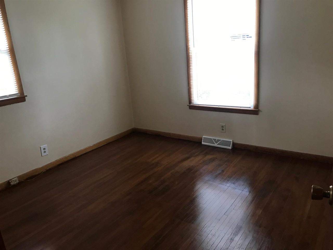 2535B 2535-B Edge-O-Lake - Photo 3 of 8
