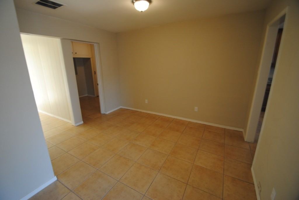 3305 W Mariposa St - Photo 3 of 14