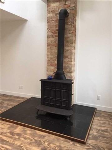 527 Parliament Street - Photo 2 of 19