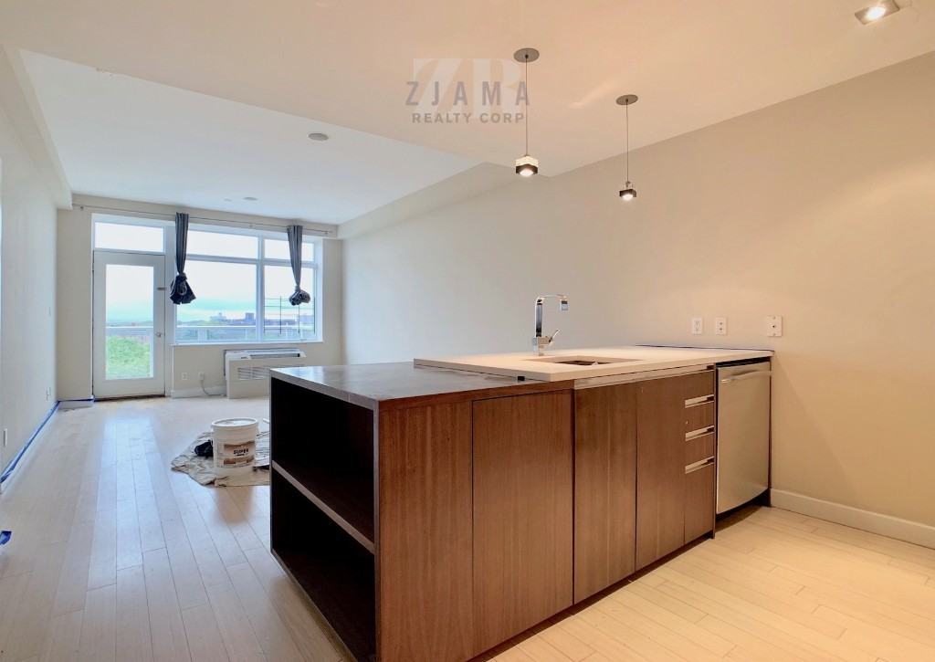 601 Ocean Pkwy #3B