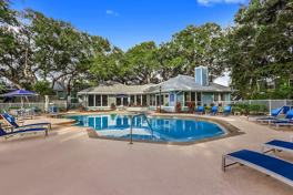 33 East Apartments for Rent - 2610 State Road A1a, Jacksonville, FL