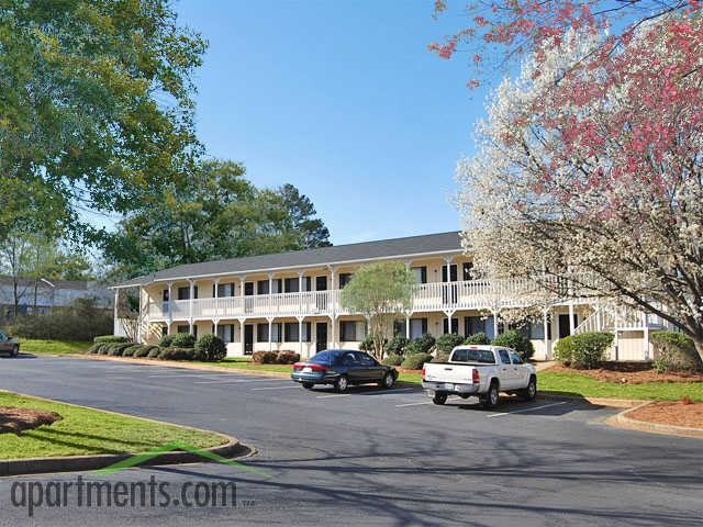 Westwood Apartments 1022 W Buford St, Gaffney, SC 29341 Zumper