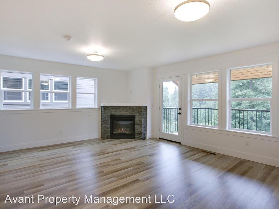 16787 Chula Vista Ave - Photo 2 of 19