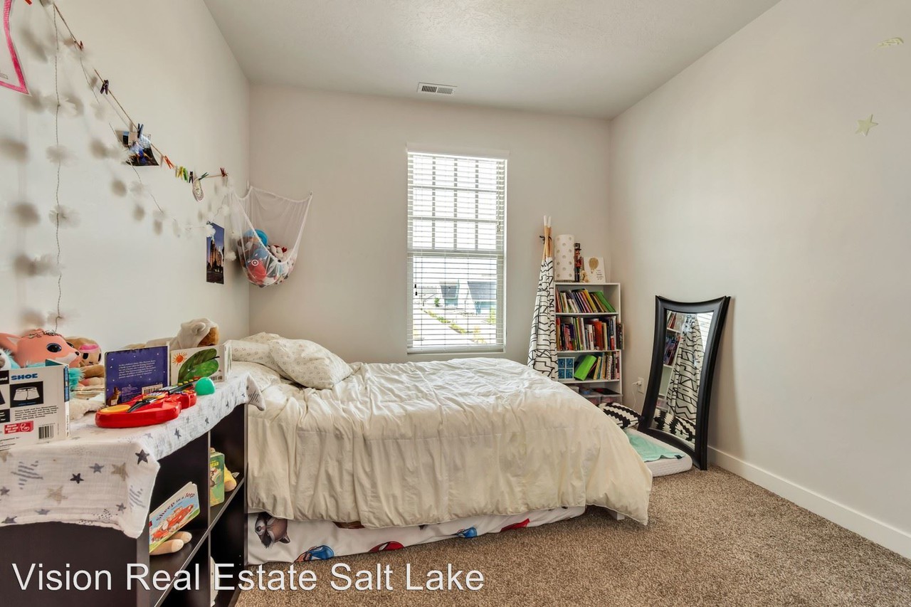 4586 W Crosswater Rd - Photo 2 of 19