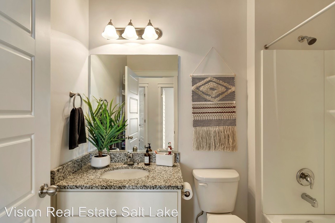 4586 W Crosswater Rd - Photo 3 of 19