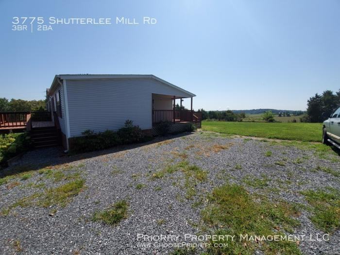 3775 Shutterlee Mill Rd - Photo 2 of 23