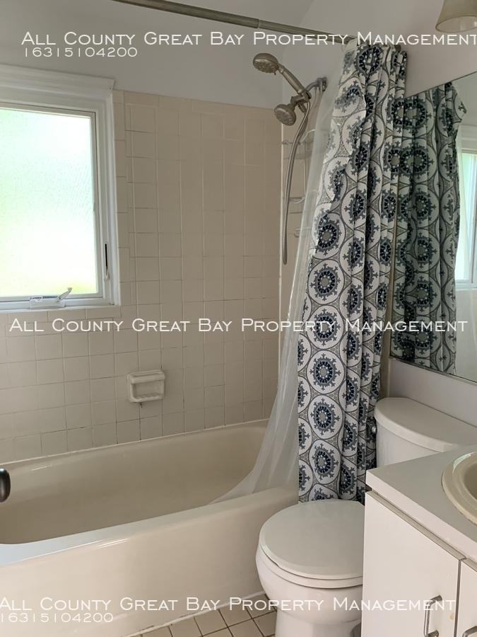 41 Shaber Ave - Photo 3 of 11