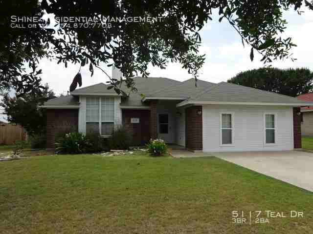 5117 Teal Dr - Photo 3 of 21