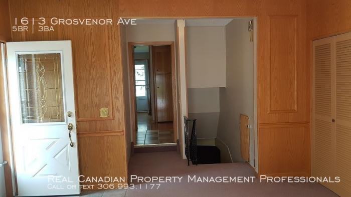 1613 Grosvenor Ave - Photo 3 of 48