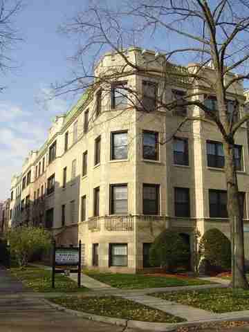 Evanston Neighborhood Properties - Photo 3 of 8