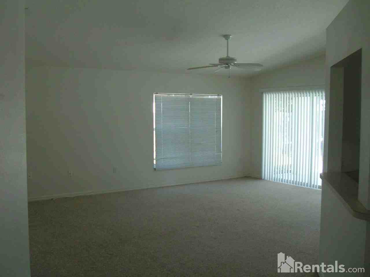 4062 Hina Dr - Photo 2 of 10