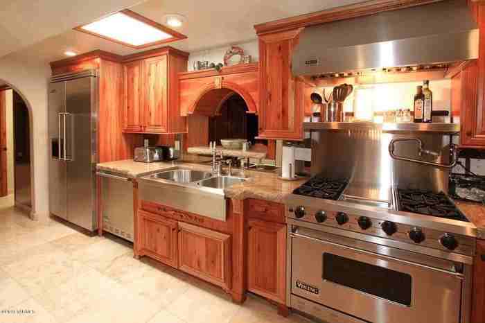 9615 East Old Spanish Trail - Photo 2 of 10