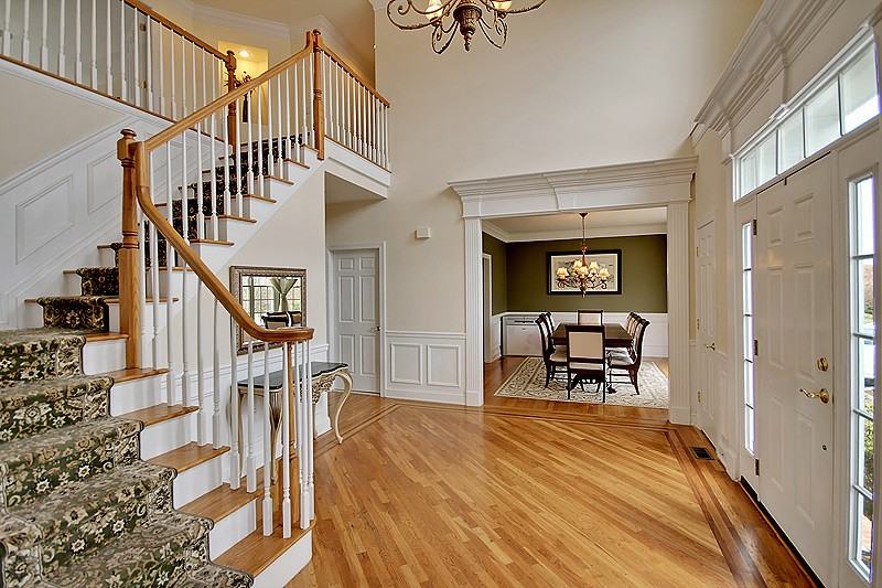 24 Stirling Rd - Photo 2 of 25