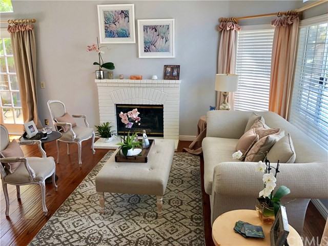 24381 Kings View - Photo 2 of 8