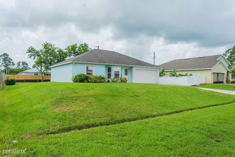 1682 Sw Glacador Ave - Photo 3 of 18