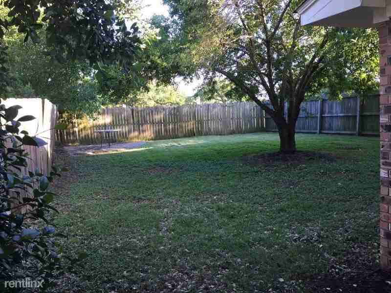 1414 Rescue Ct - Photo 2 of 13